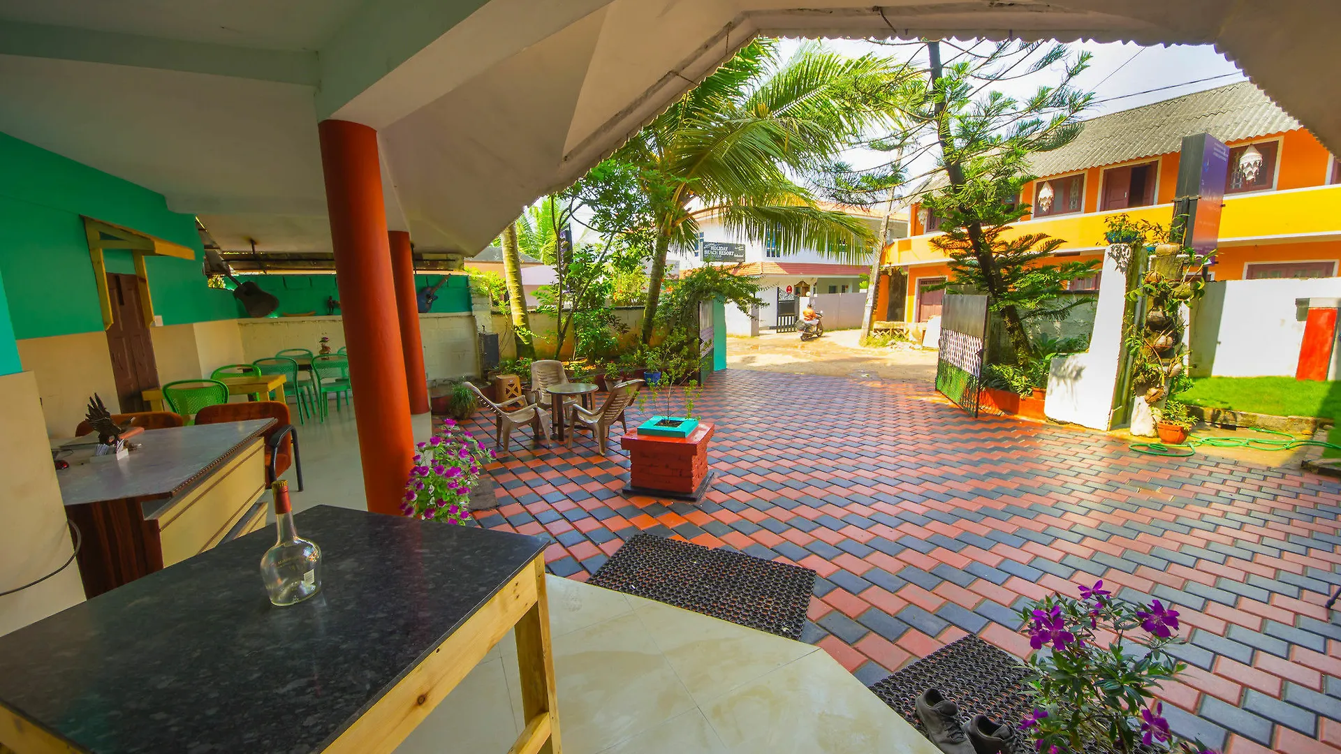 The Wind N Waves Hotel Alappuzha