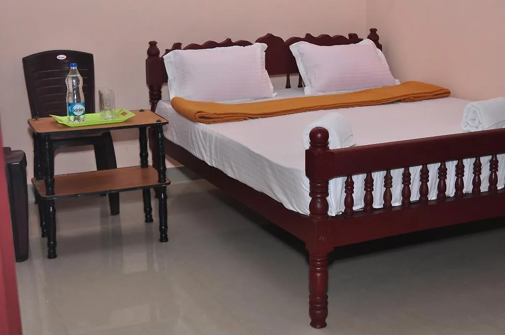 Guest house The Wind N Waves Hotel Alappuzha